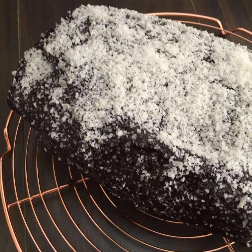 Veganer Schokoladenkuchen mit Alsan - Frau Köhler